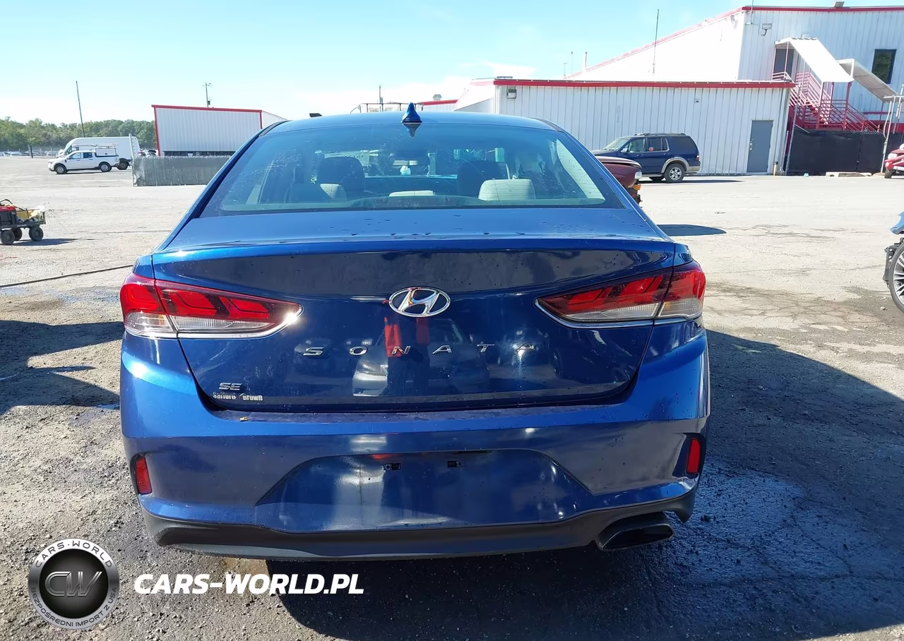 2018 Hyundai Sonata Se VIN:5NPE24AF3JH597885 - 16