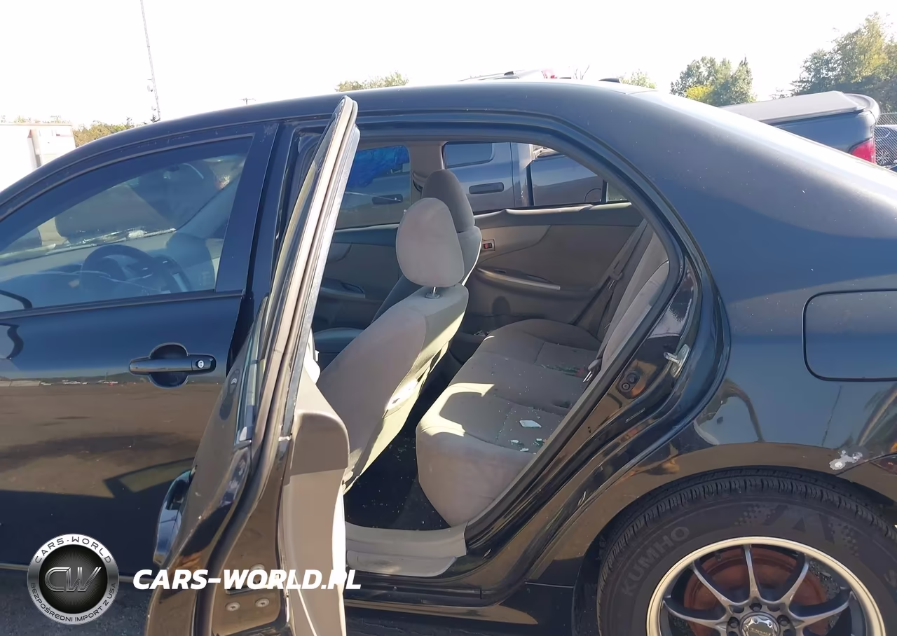 2010 Toyota Corolla Le VIN:JTDBU4EE2AJ074749 - 8