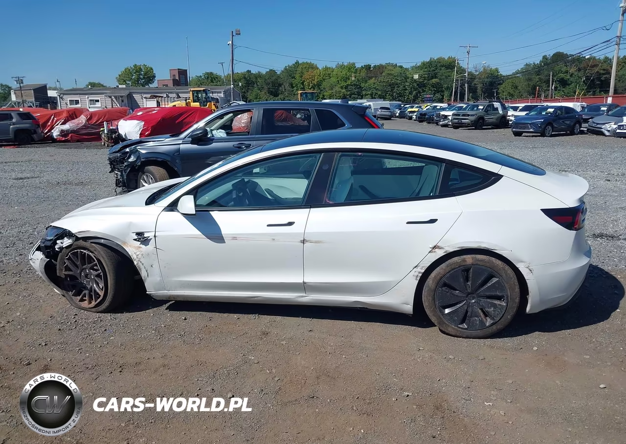 2024 Tesla Model 3 Long Range Dual Motor All-Wheel Drive VIN:5YJ3E1EB0RF754092 - 14