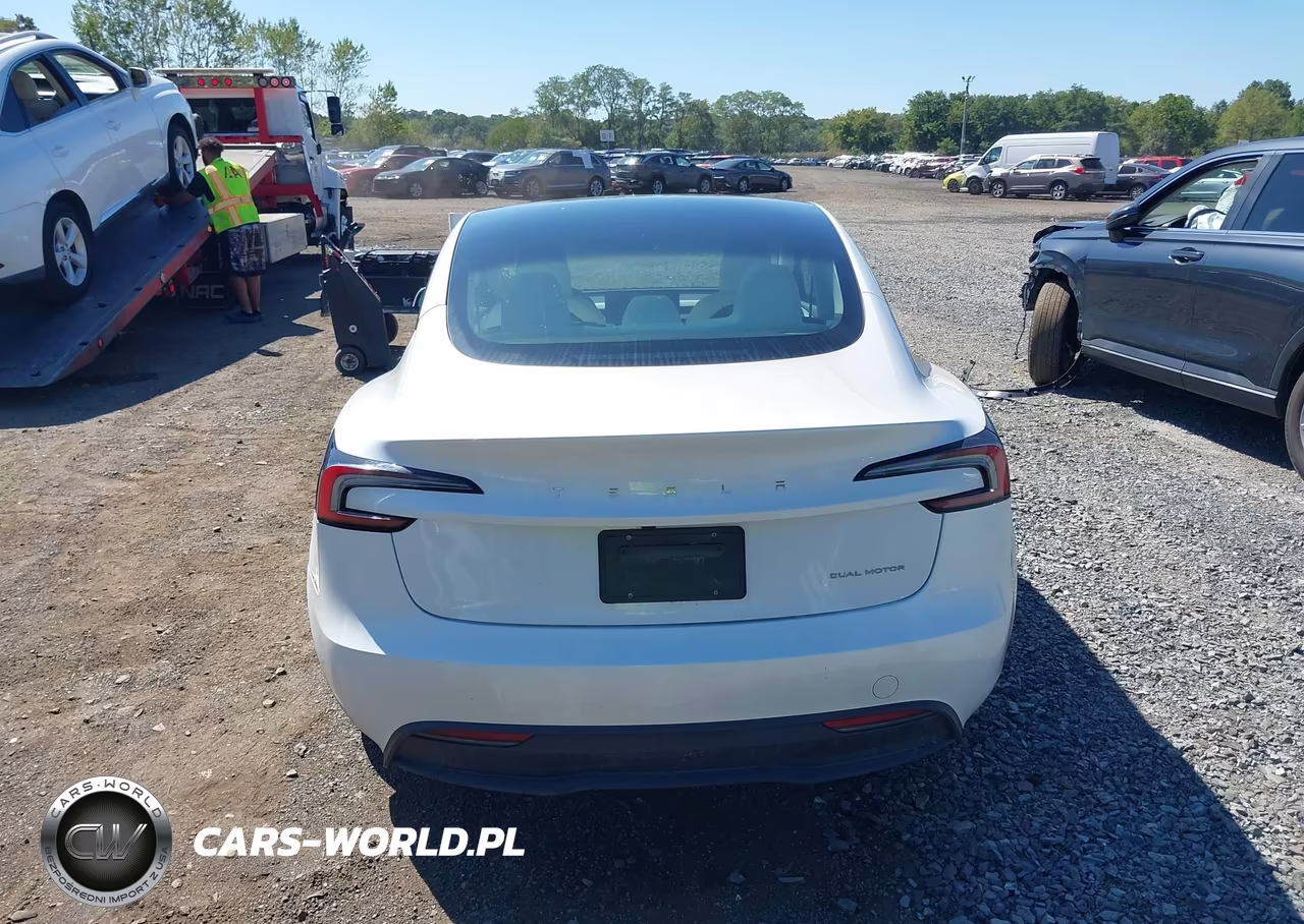 2024 Tesla Model 3 Long Range Dual Motor All-Wheel Drive VIN:5YJ3E1EB0RF754092 - 16