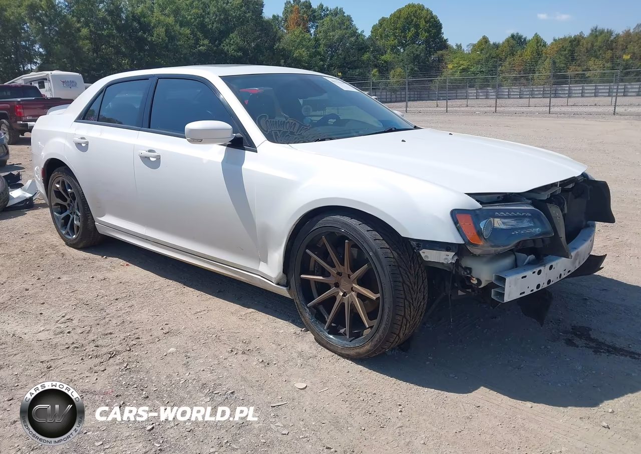 2015 Chrysler 300 300S – zdjęcie 1 z 16