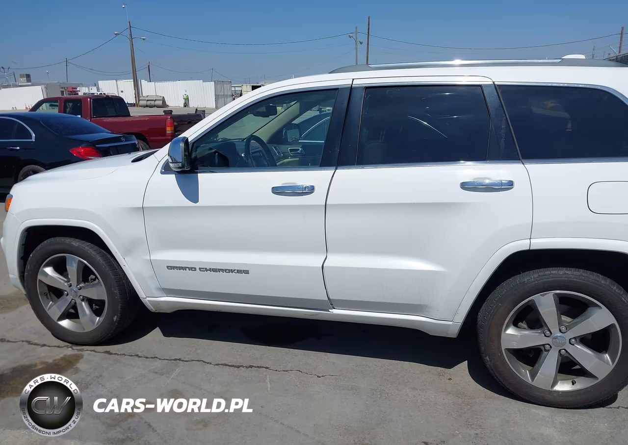 2015 Jeep Grand Cherokee Overland VIN:1C4RJECGXFC906481 - 14