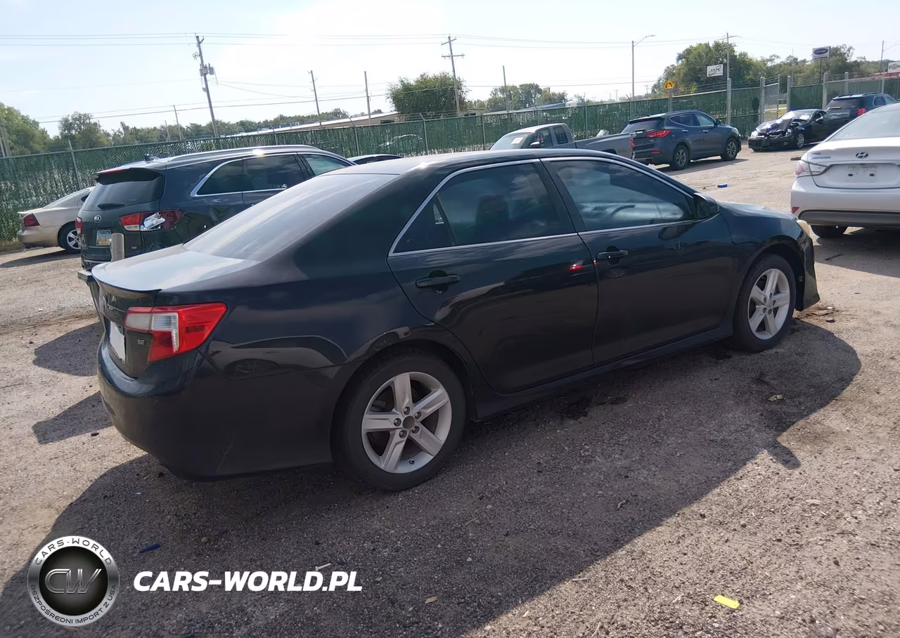 2012 Toyota Camry Se VIN:4T1BF1FK6CU616946 - 4