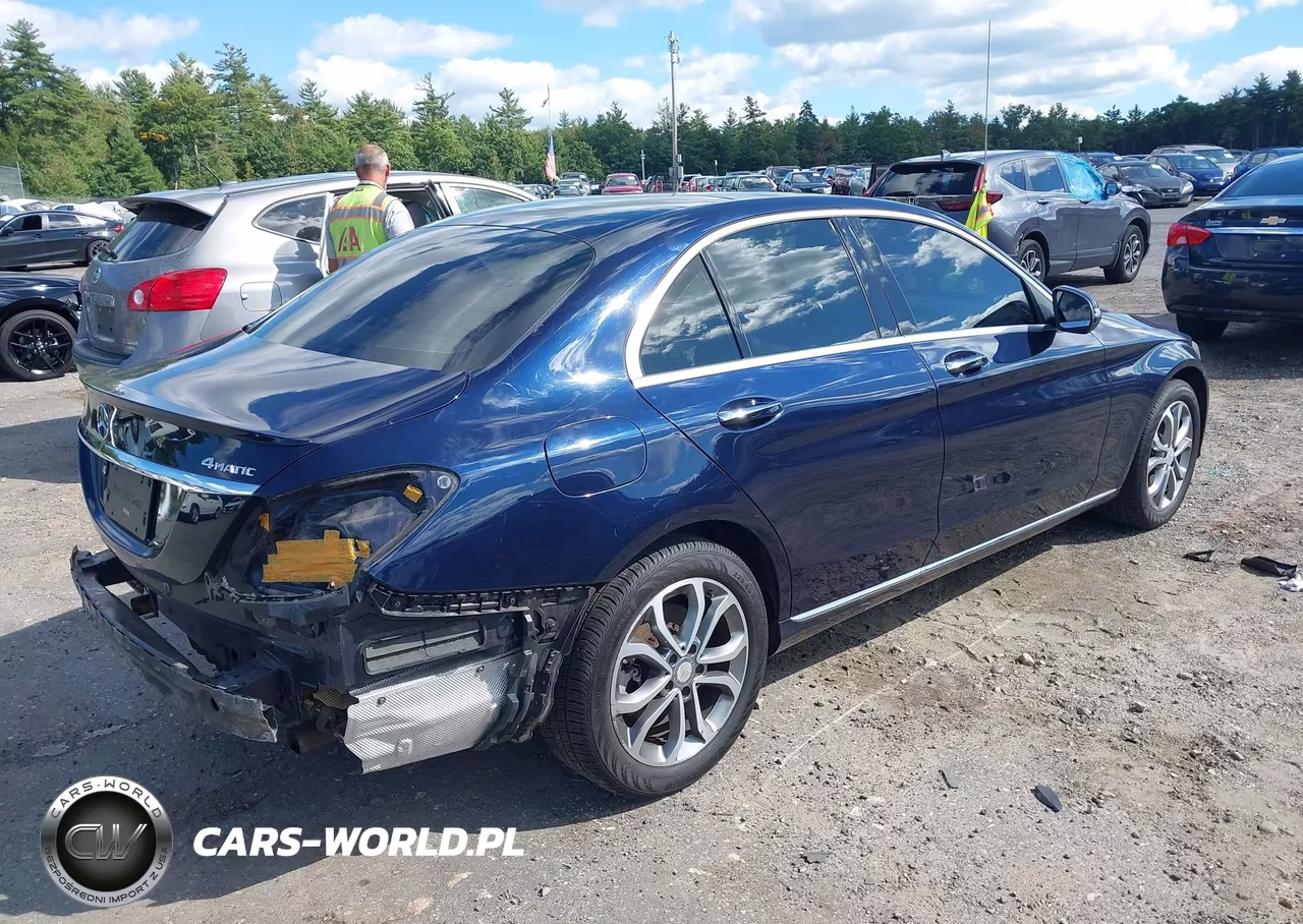 2016 Mercedes-Benz C 300 4Matic VIN:WDDWF4KB8GR138265 - 4