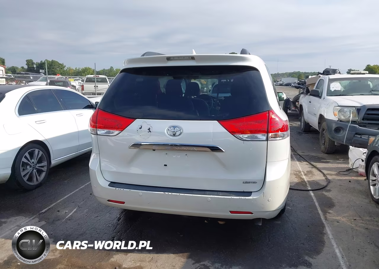 2014 Toyota Sienna Limited V6 7 Passenger VIN:5TDYK3DC7ES406980 - 16