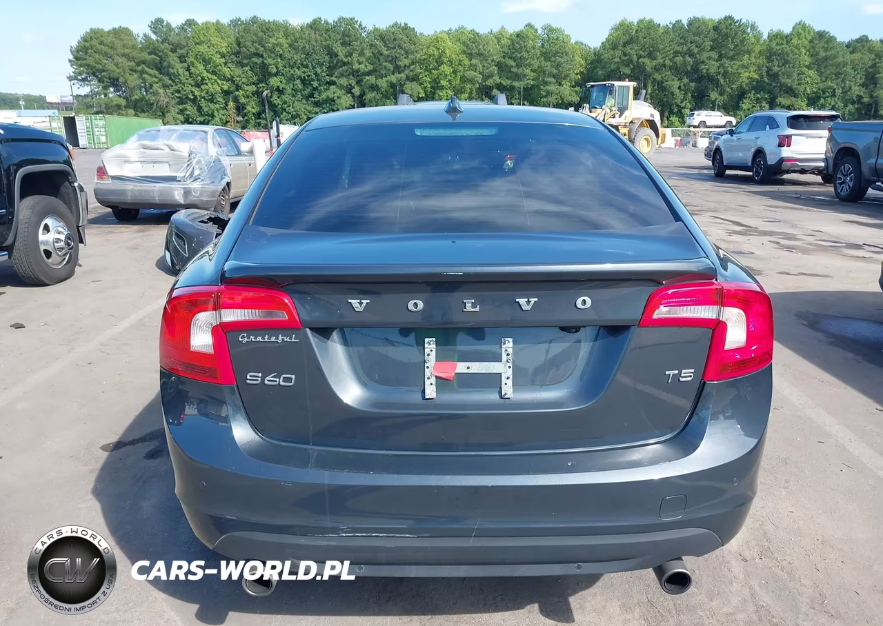 2013 Volvo S60 T5 Platinum VIN:YV1612FS5D2205443 - 16
