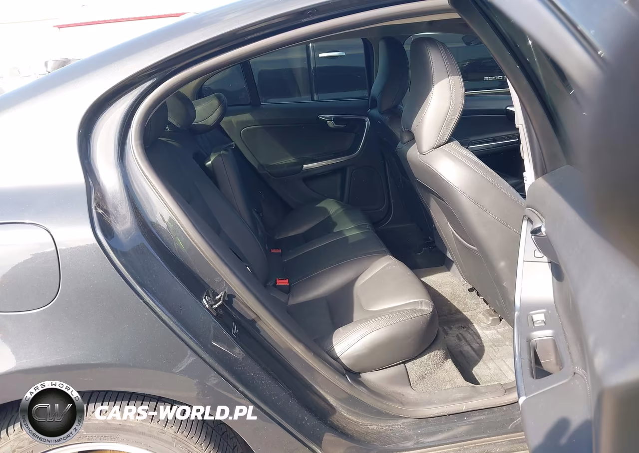 2013 Volvo S60 T5 Platinum VIN:YV1612FS5D2205443 - 8