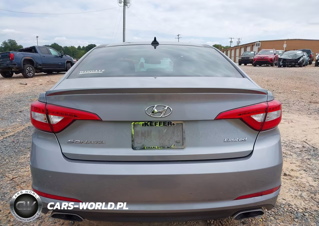 2016 Hyundai Sonata Limited VIN:5NPE34AF9GH392917 - 16