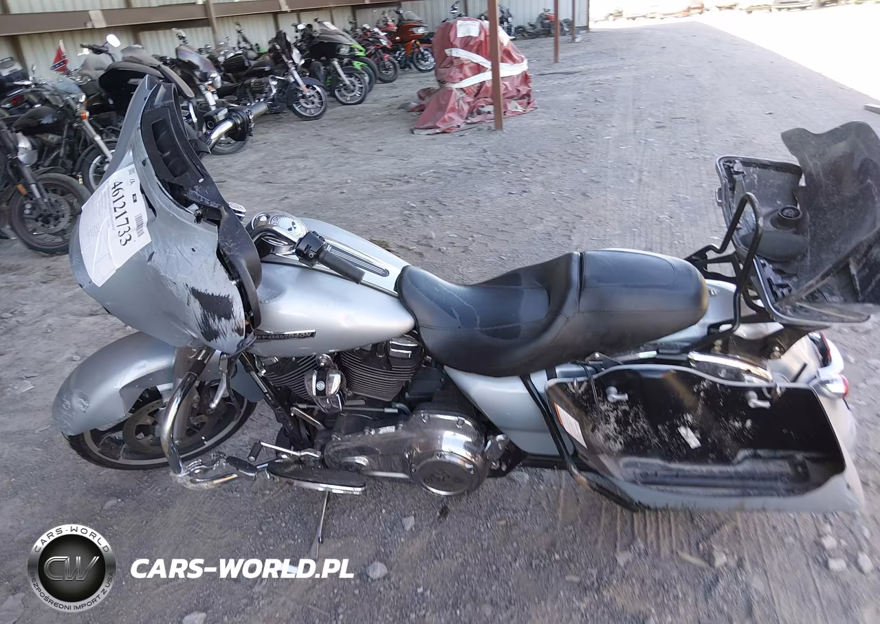 2023 Harley-Davidson Flhx VIN:1HD1KBC11PB617113 - 12