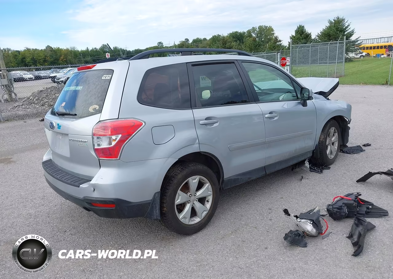 2015 Subaru Forester 2.5I Premium VIN:JF2SJADC6FH832096 - 4