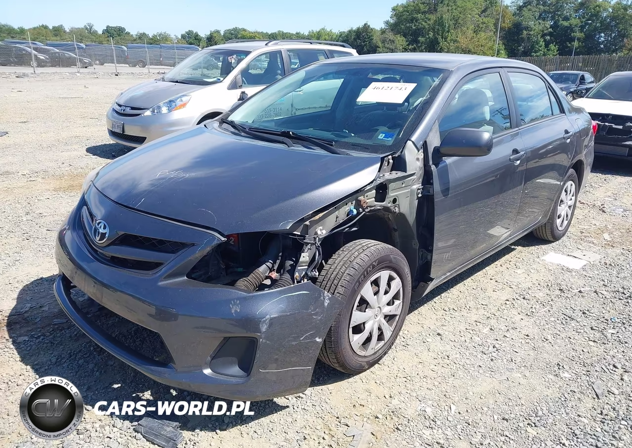 2011 Toyota Corolla Le VIN:2T1BU4EE3BC733421 - 2