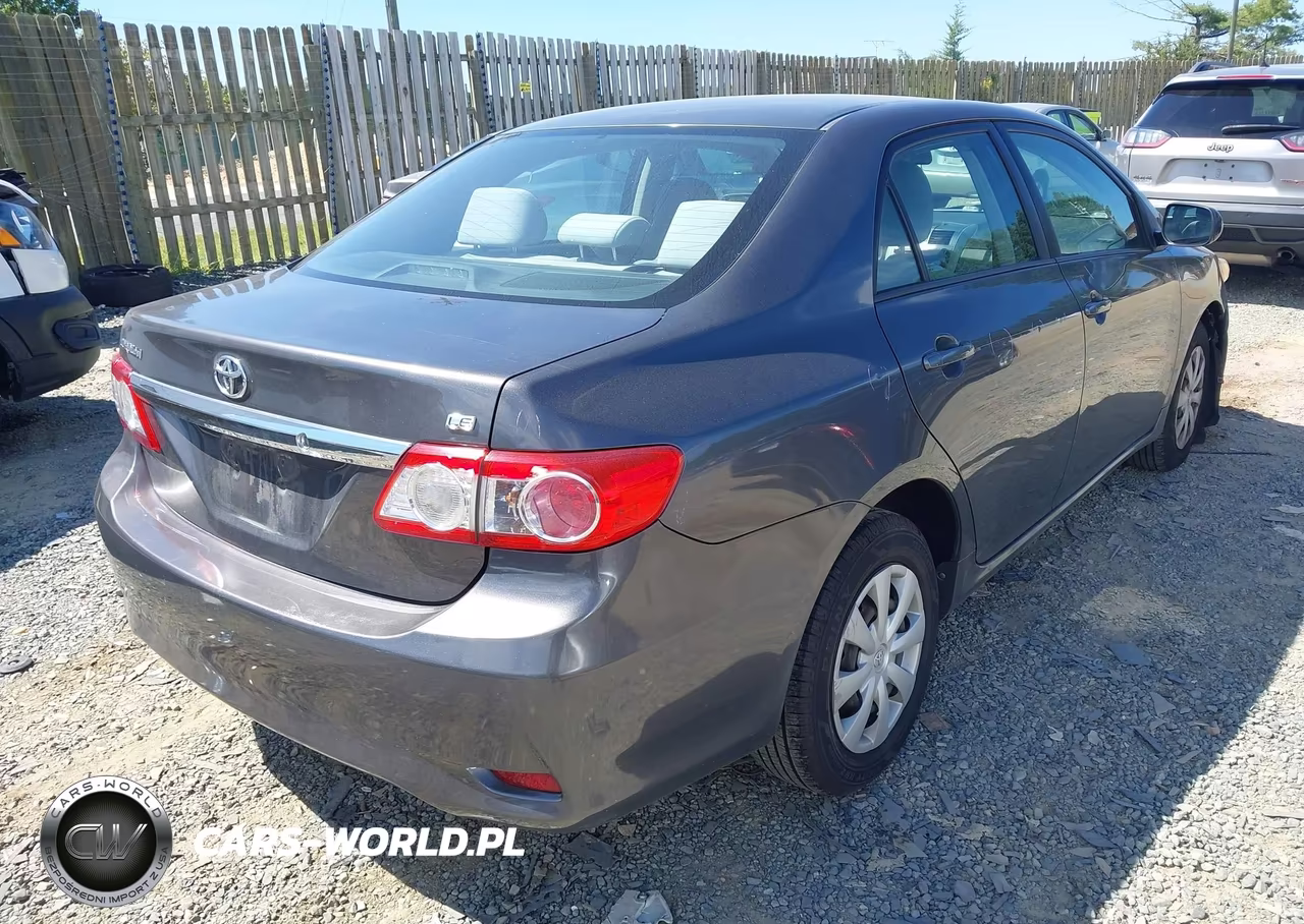 2011 Toyota Corolla Le VIN:2T1BU4EE3BC733421 - 4