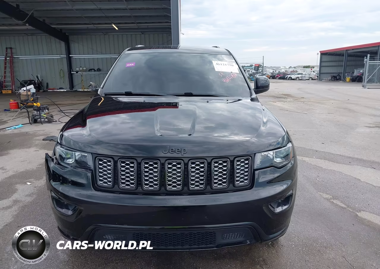 2017 Jeep Grand Cherokee Altitude 4X4 VIN:1C4RJFAG5HC938640 - 12