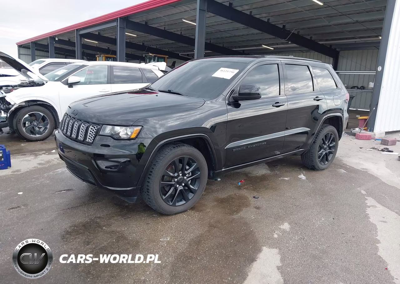 2017 Jeep Grand Cherokee Altitude 4X4 VIN:1C4RJFAG5HC938640 - 2