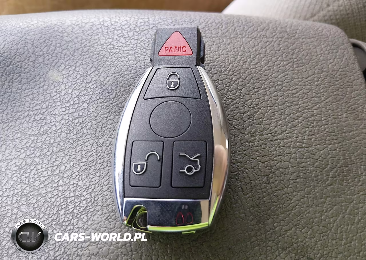 2004 Mercedes-Benz E 320 VIN:WDBUF65JX4A570607 - 11