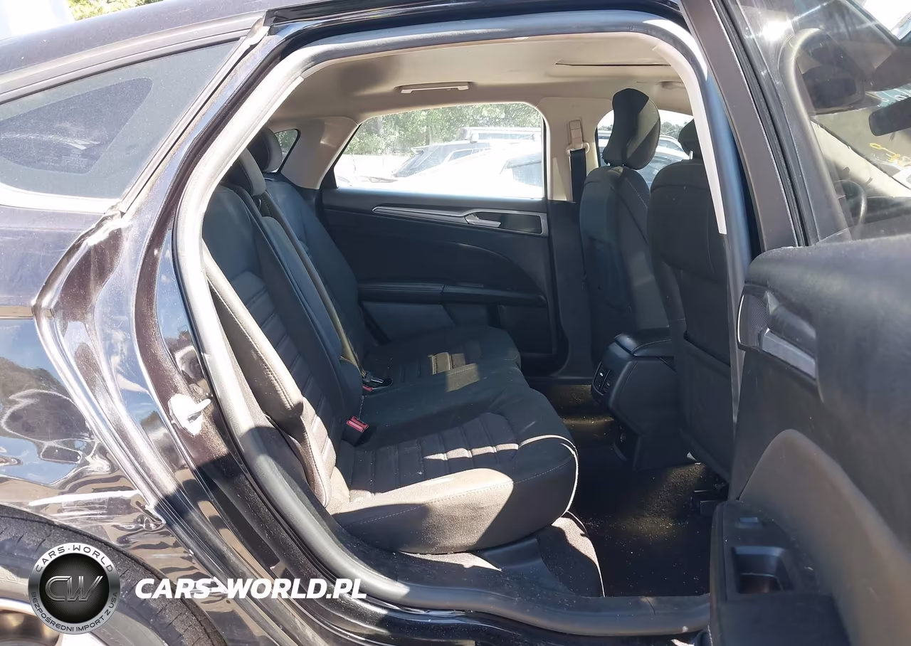 2019 Ford Fusion Hybrid Se VIN:3FA6P0LU8KR262149 - 8
