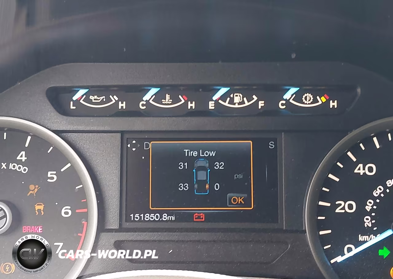 2019 Ford F-150 Xlt VIN:1FTEW1E45KKD70437 - 16