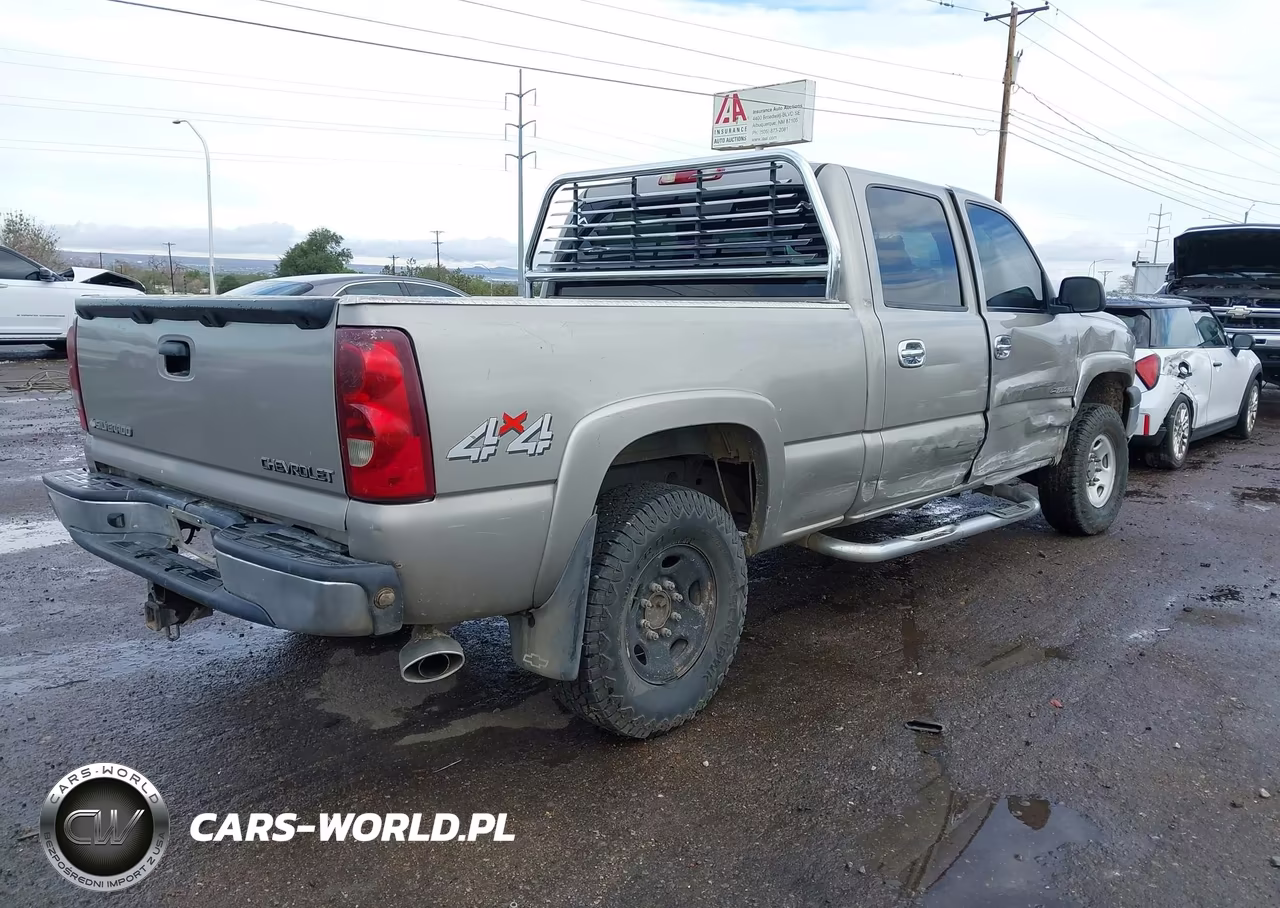 2003 Chevrolet Silverado 1500Hd Ls VIN:1GCGK13U43F131365 - 4