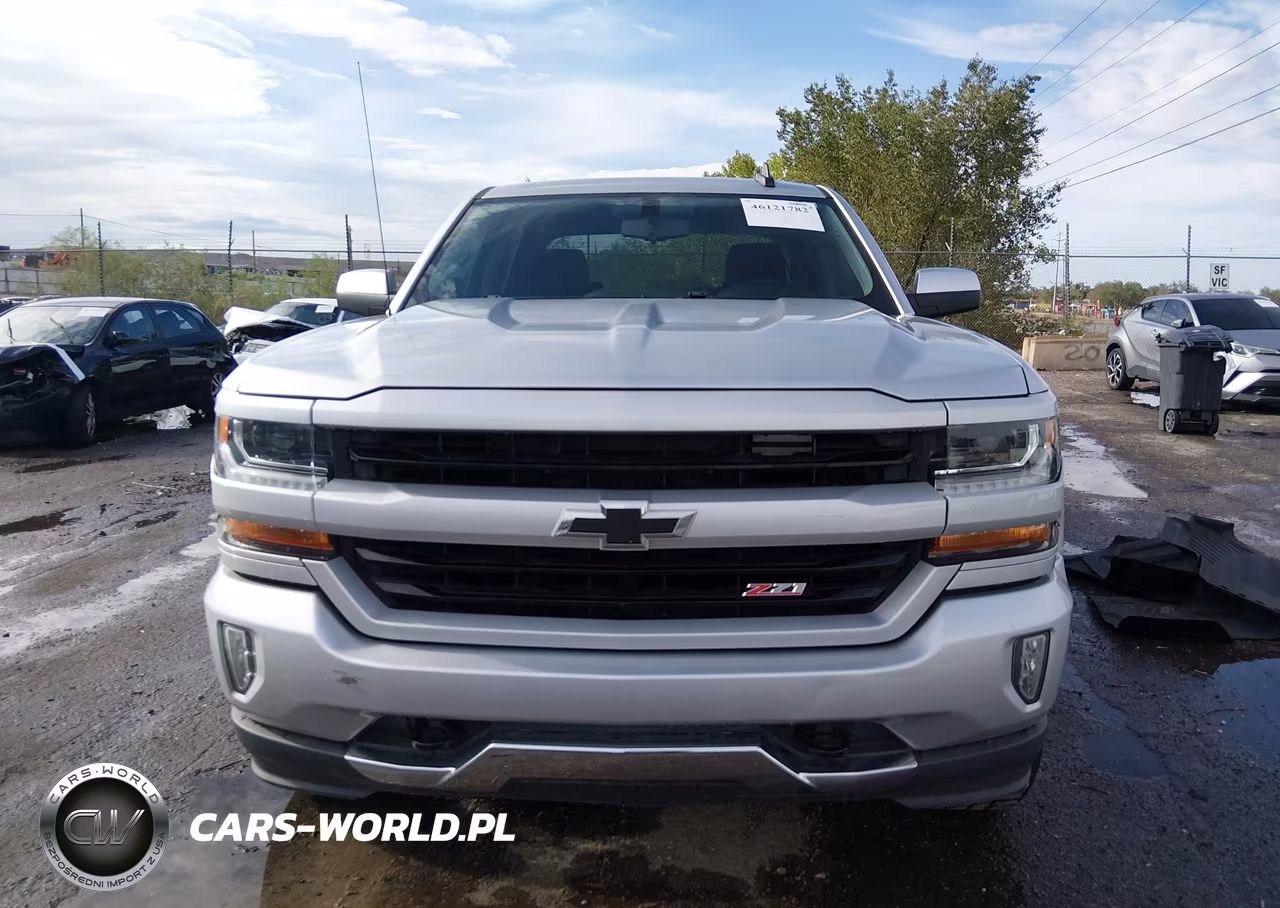 2018 Chevrolet Silverado 1500 2Lt VIN:3GCUKREC3JG347239 - 12