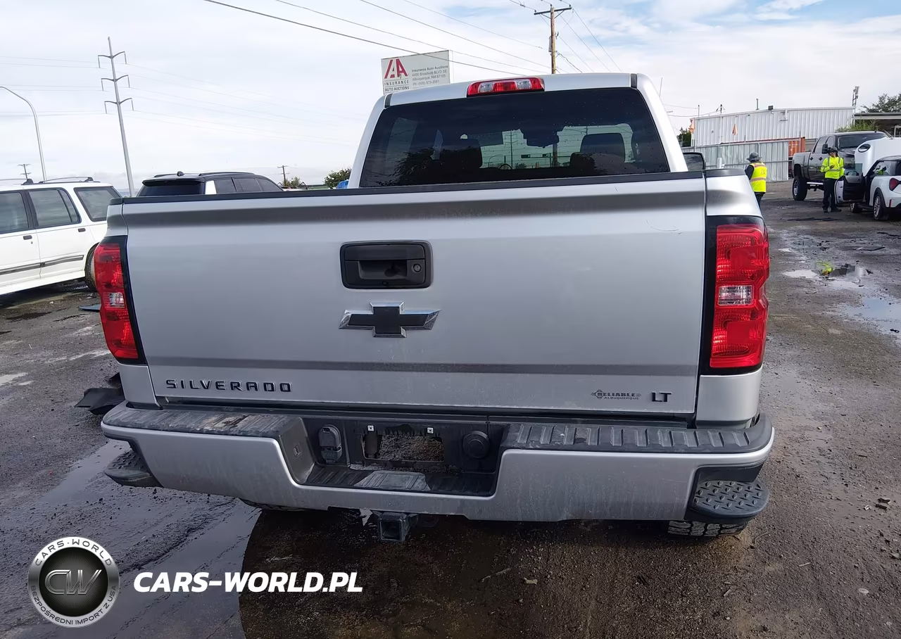 2018 Chevrolet Silverado 1500 2Lt VIN:3GCUKREC3JG347239 - 16