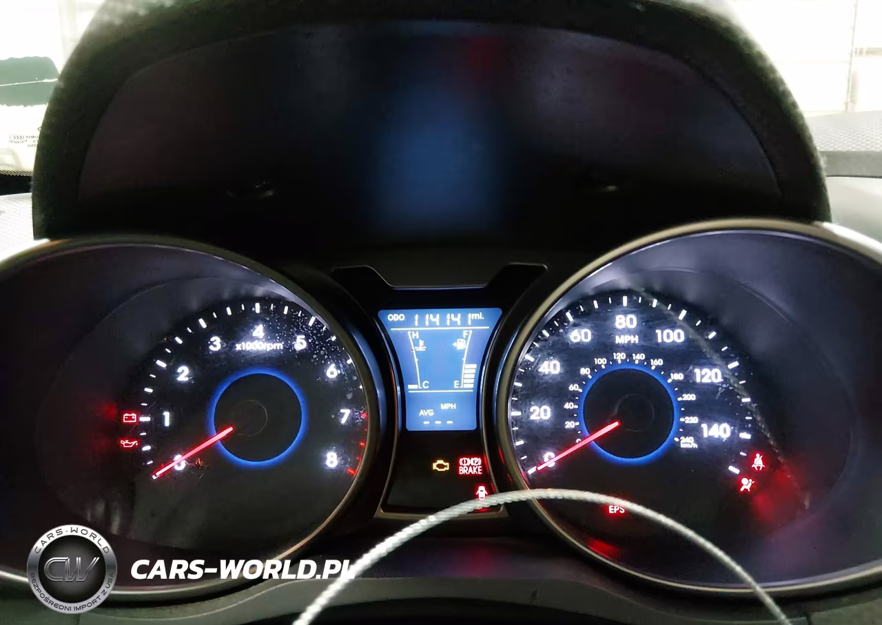 2013 Hyundai Veloster Base W-Black VIN:KMHTC6AD8DU103086 - 7