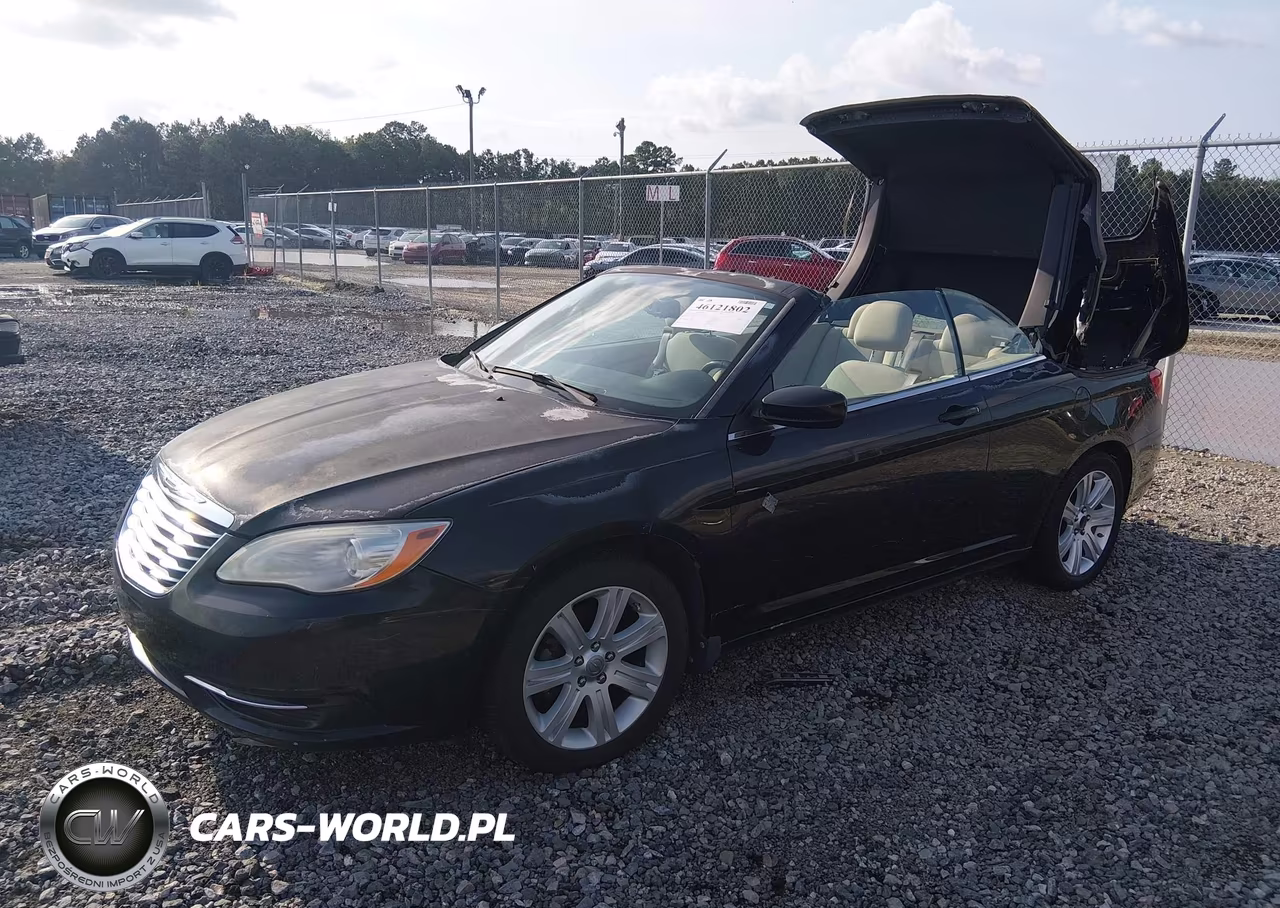 2012 Chrysler 200 Touring VIN:1C3BCBEB3CN116231 - 2