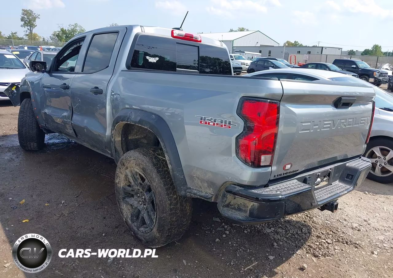 2025 Chevrolet Colorado 4Wd Trail Boss VIN:1GCPTEEK9S1192318 - 3