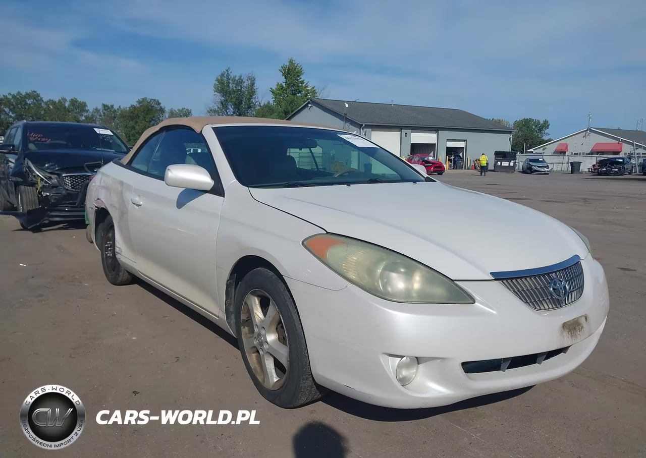 2004 Toyota Camry Solara Se