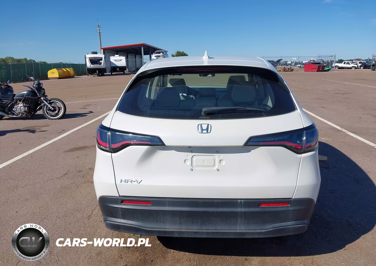 2025 Honda Hr-V Awd Lx VIN:3CZRZ2H35SM727491 - 16