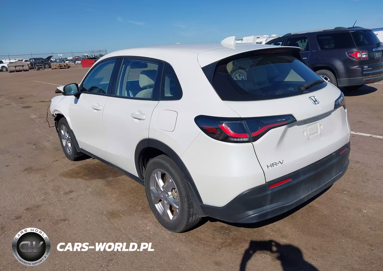 2025 Honda Hr-V Awd Lx VIN:3CZRZ2H35SM727491 - 3
