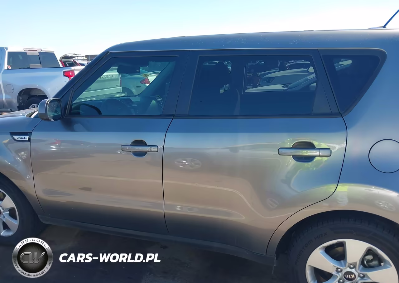 2019 Kia Soul VIN:KNDJN2A28K7666437 - 15