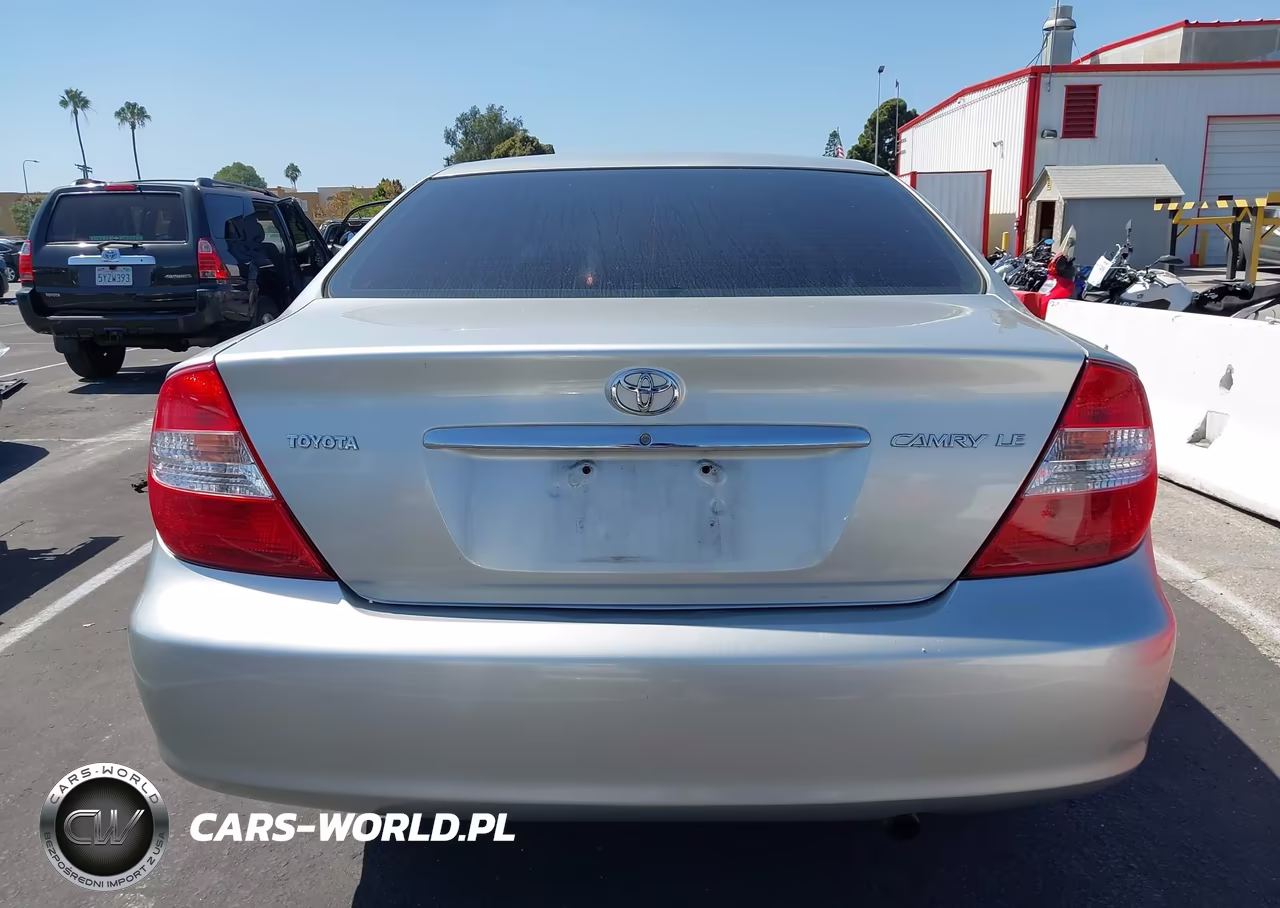 2002 Toyota Camry Le VIN:4T1BE32K62U094774 - 16