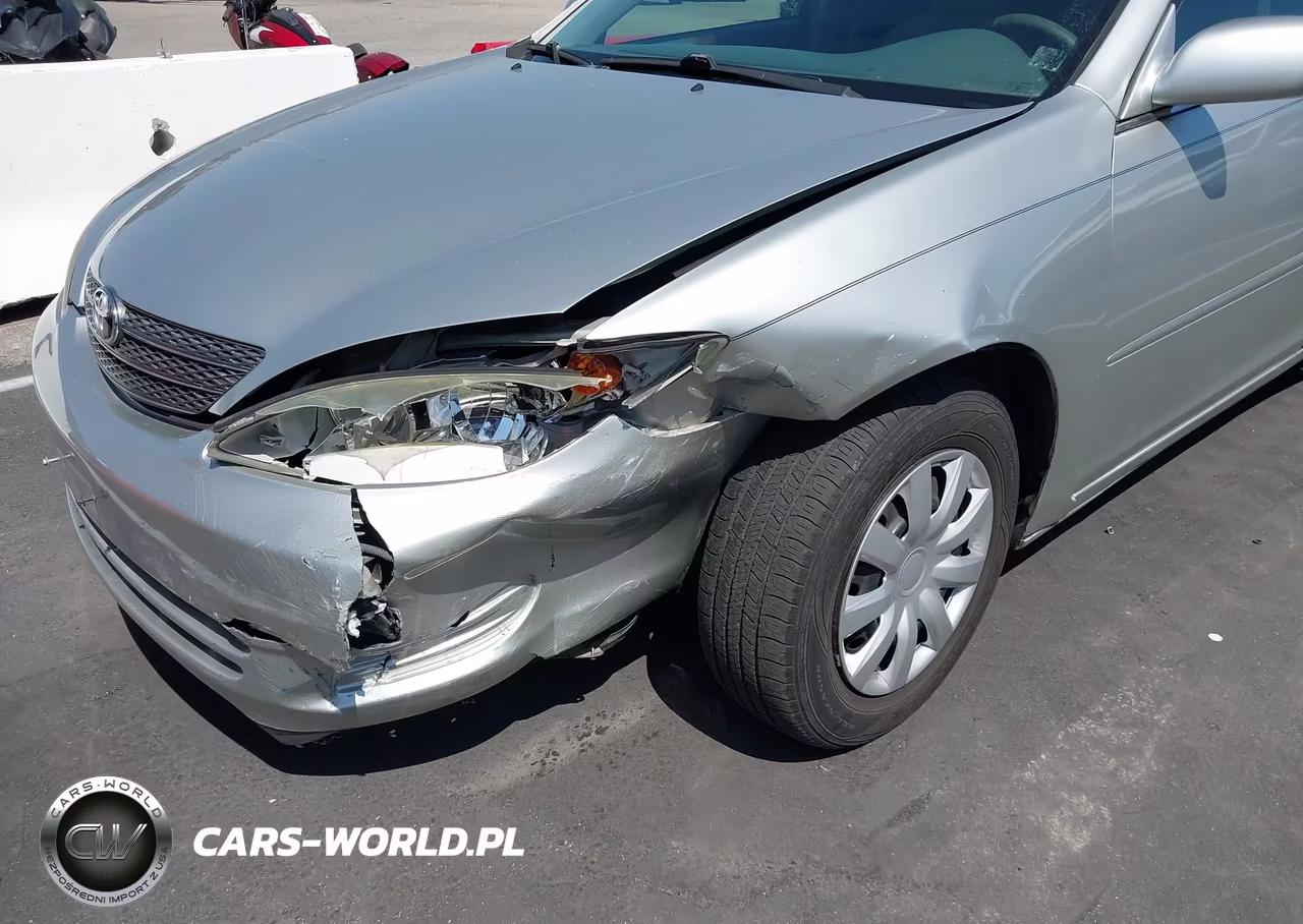 2002 Toyota Camry Le VIN:4T1BE32K62U094774 - 6