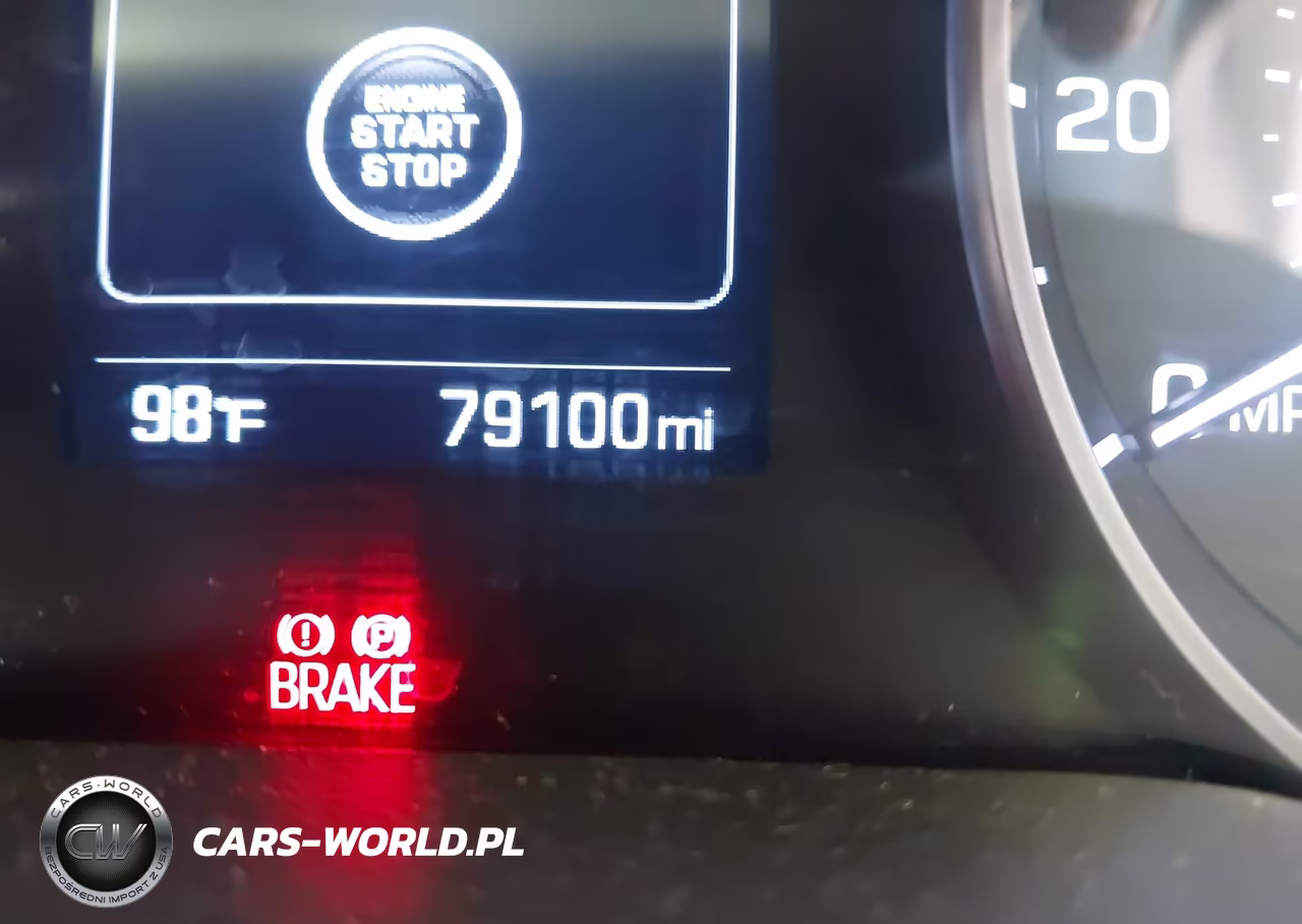 2018 Hyundai Elantra Value Edition VIN:5NPD84LF5JH275725 - 16