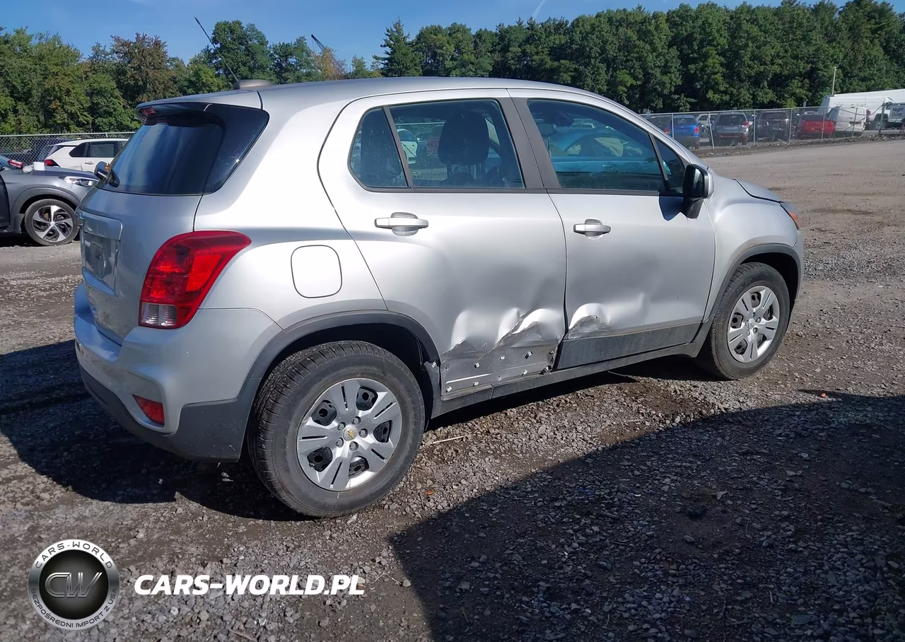 2017 Chevrolet Trax Ls VIN:KL7CJKSB5HB224088 - 4