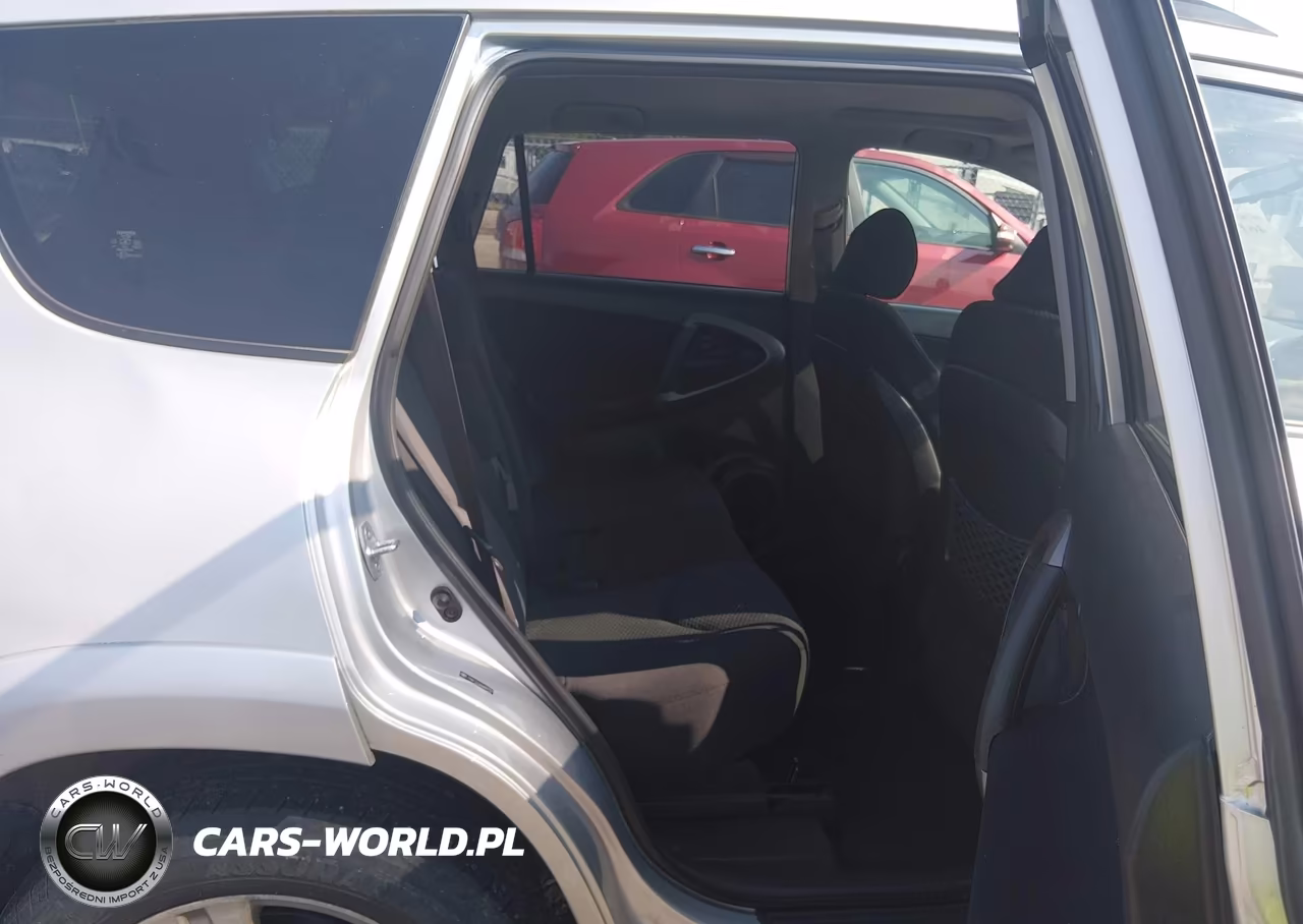 2006 Toyota Rav4 Sport V6 VIN:JTMBK32VX66007329 - 8