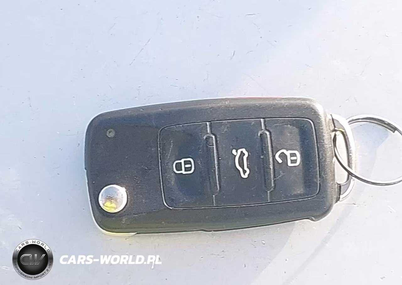 2013 Volkswagen Beetle 2.0L Tdi VIN:3VWJL7AT6DM693914 - 11