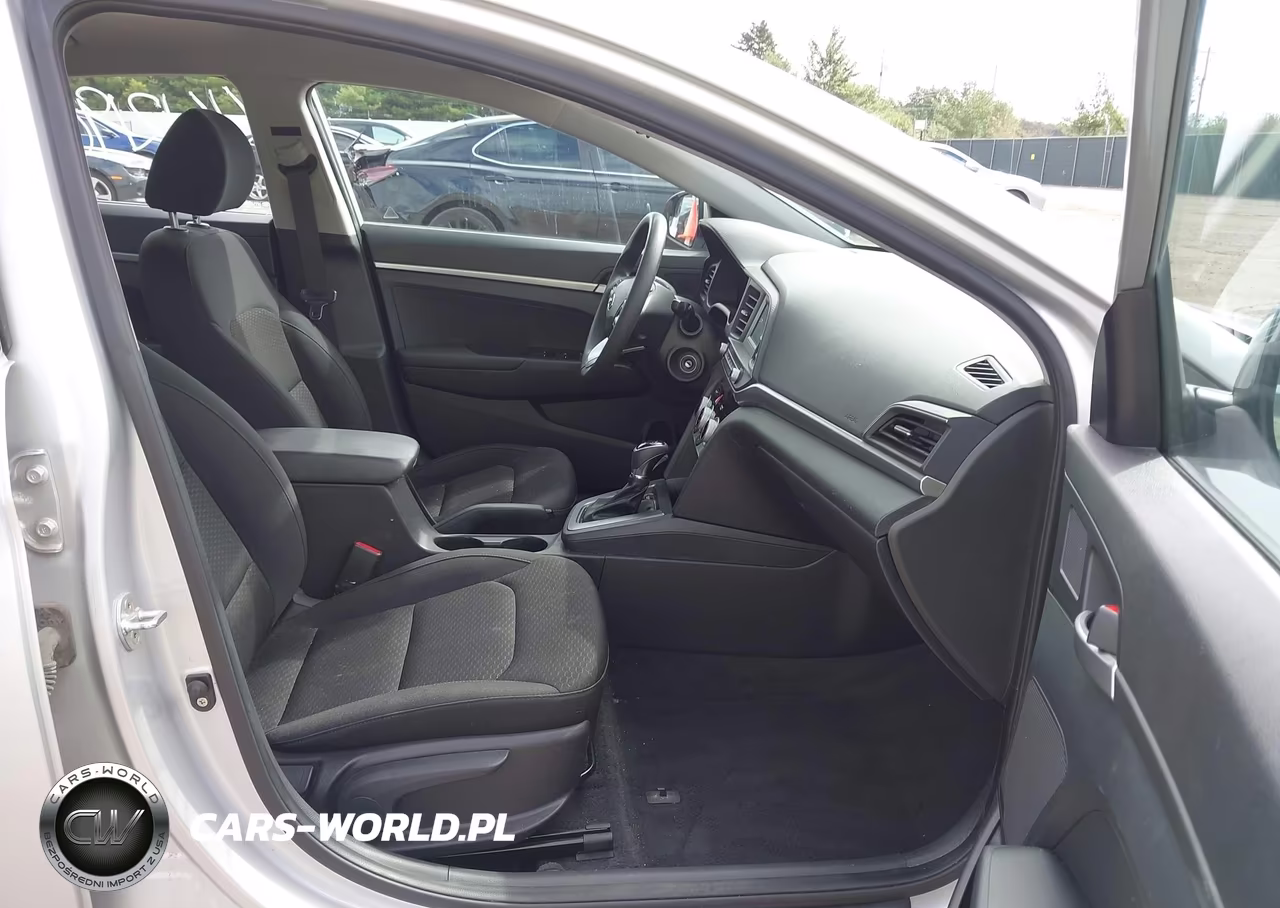 2019 Hyundai Elantra Se VIN:KMHD74LFXKU778544 - 5