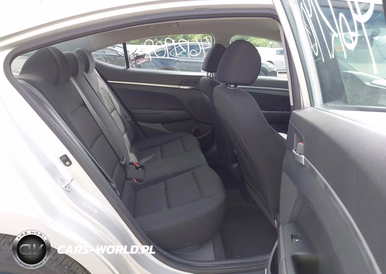 2019 Hyundai Elantra Se VIN:KMHD74LFXKU778544 - 8
