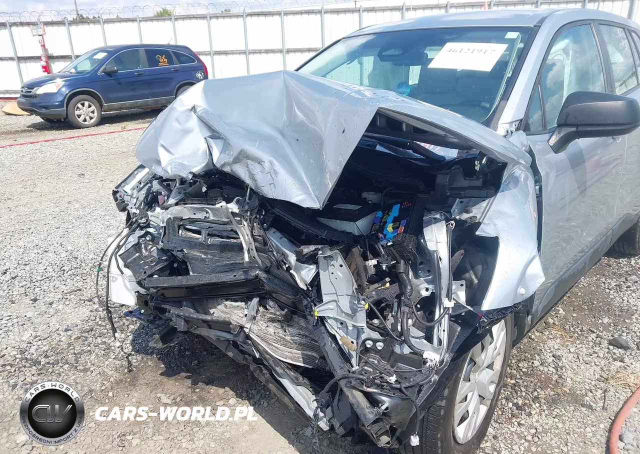 2024 Toyota Corolla Cross L VIN:7MUAAAAG9RV082216 - 6