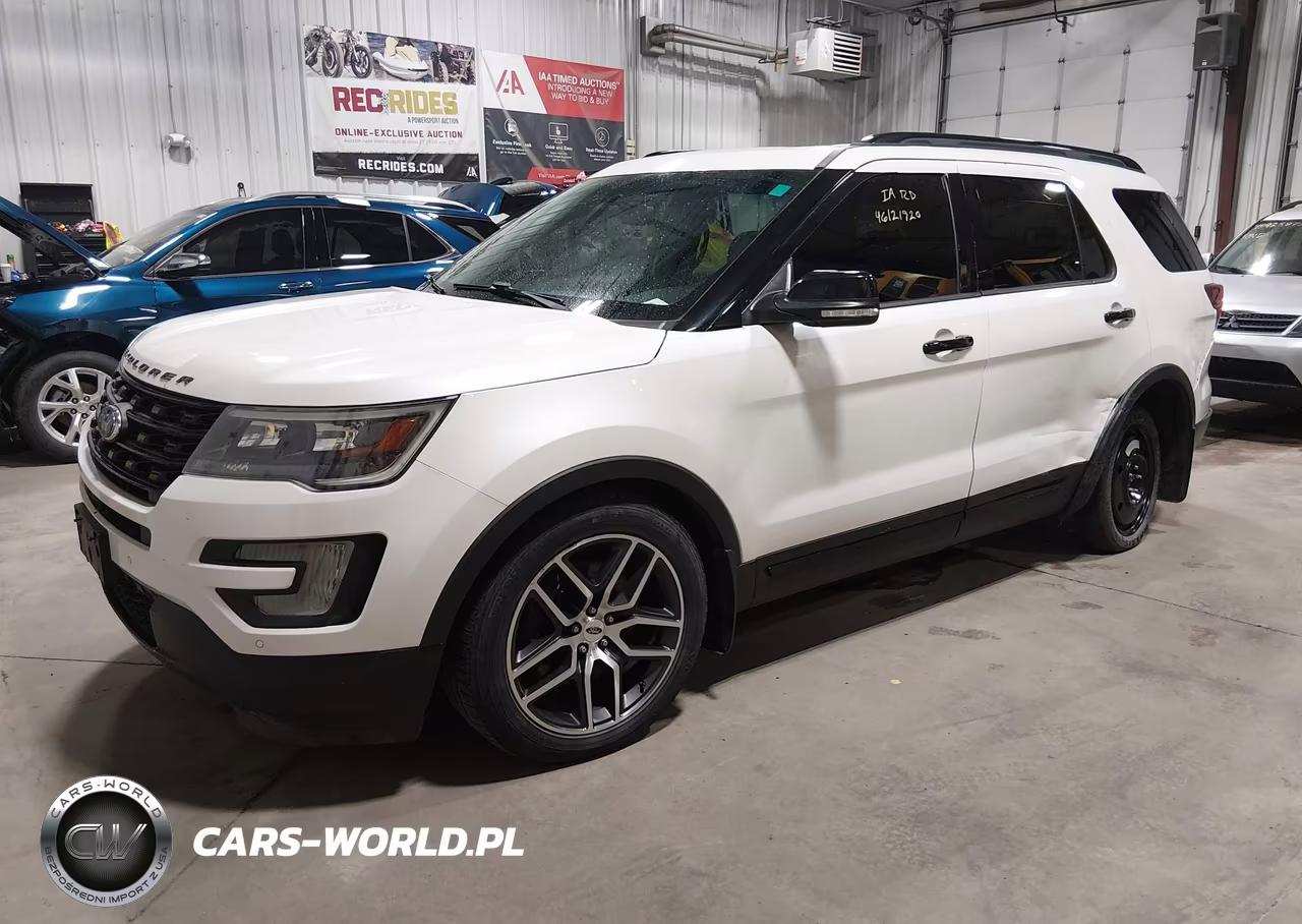 2016 Ford Explorer Sport VIN:1FM5K8GT1GGC33915 - 2