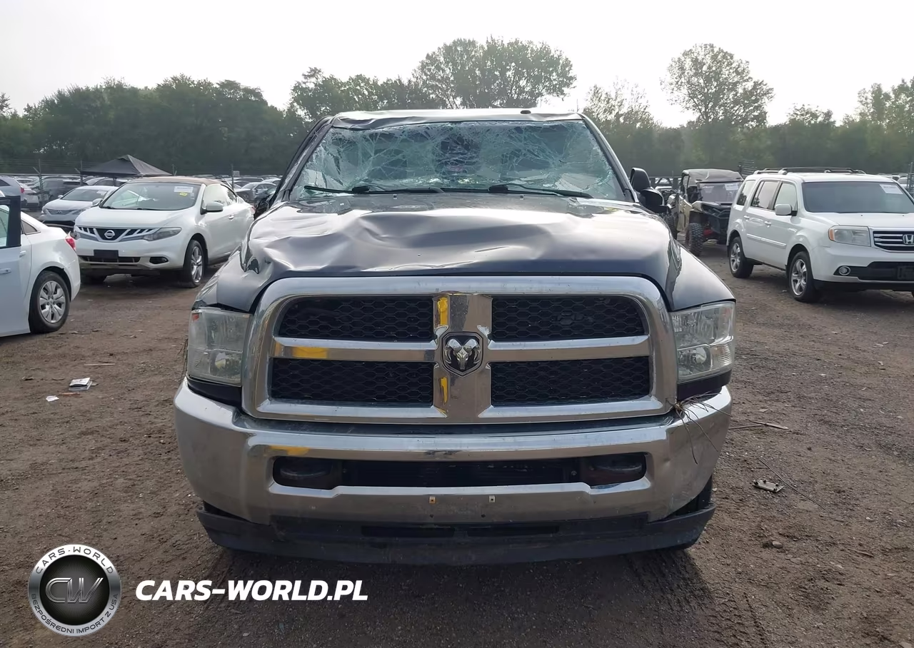 2015 Ram 2500 Tradesman VIN:3C6UR5HL2FG529710 - 12
