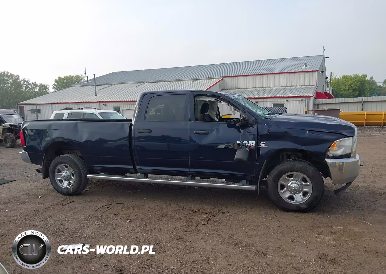 2015 Ram 2500 Tradesman VIN:3C6UR5HL2FG529710 - 13