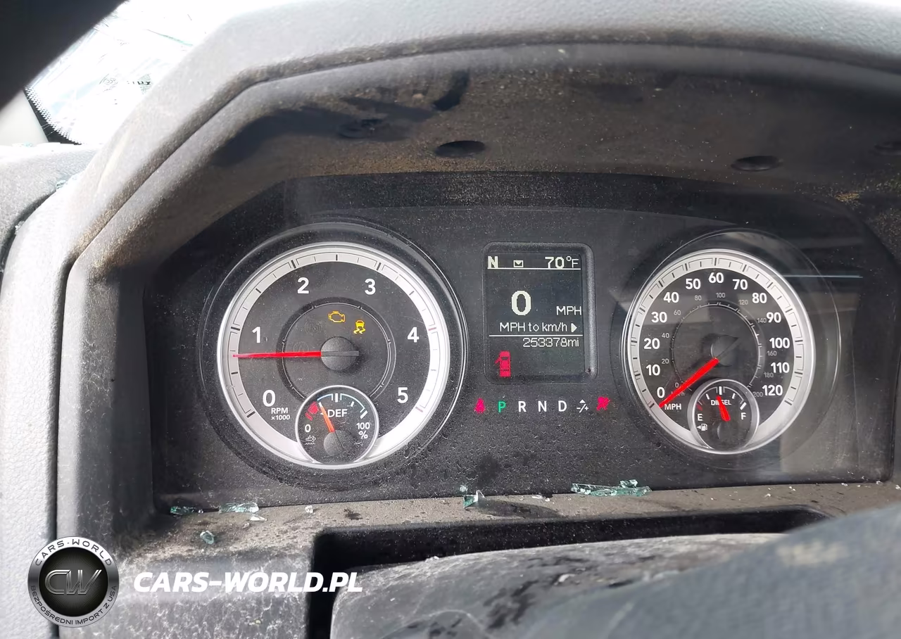 2015 Ram 2500 Tradesman VIN:3C6UR5HL2FG529710 - 7