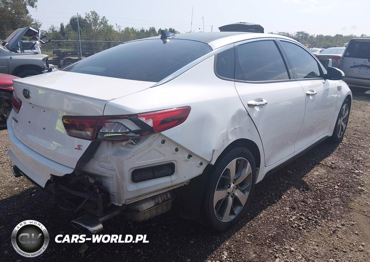 2019 Kia Optima S VIN:5XXGT4L35KG365889 - 4