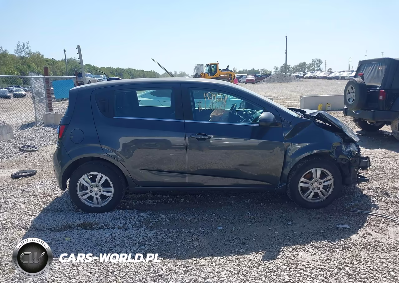 2016 Chevrolet Sonic Lt Auto VIN:1G1JC6SH3G4160693 - 13