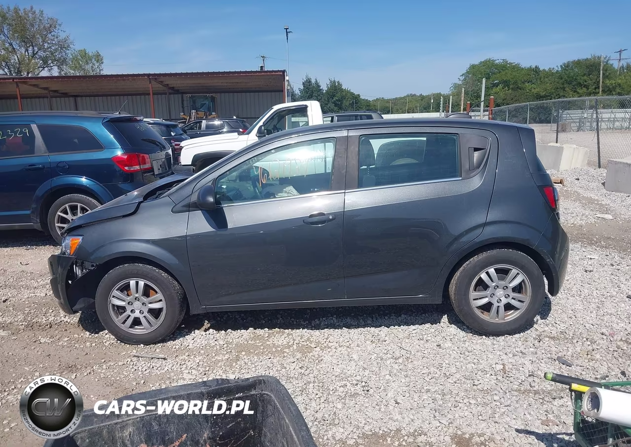 2016 Chevrolet Sonic Lt Auto VIN:1G1JC6SH3G4160693 - 14