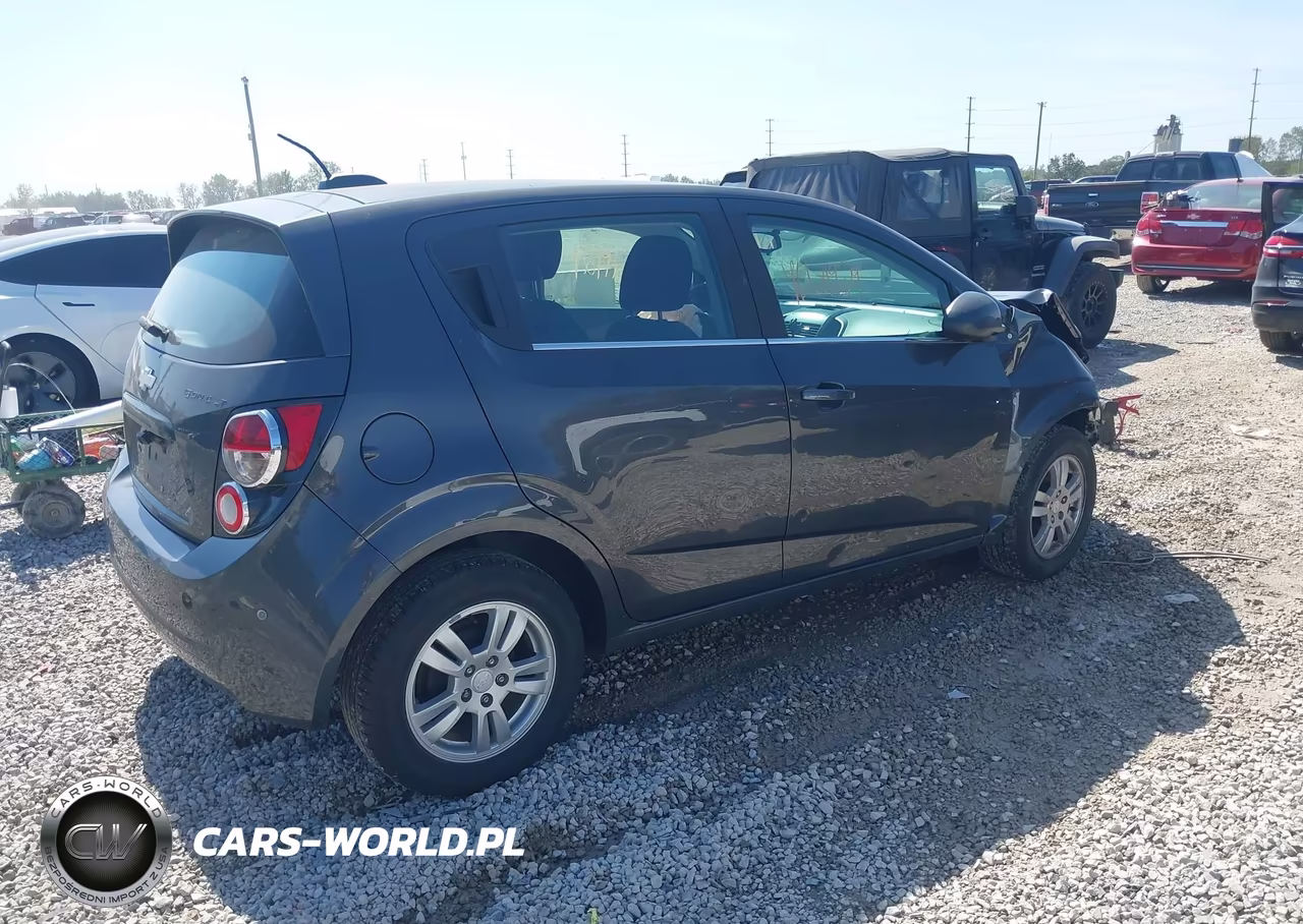 2016 Chevrolet Sonic Lt Auto VIN:1G1JC6SH3G4160693 - 4