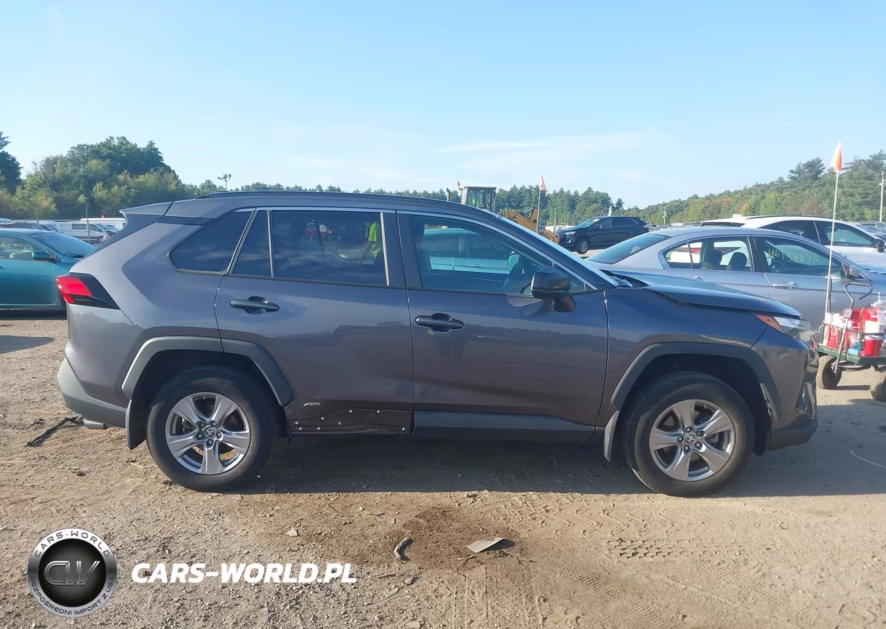 2024 Toyota Rav4 Hybrid Le VIN:4T3LWRFV6RU127623 - 13