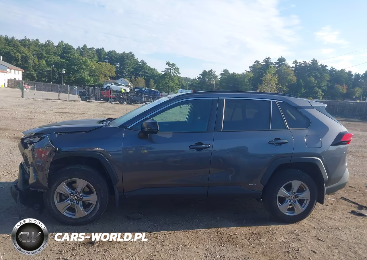 2024 Toyota Rav4 Hybrid Le VIN:4T3LWRFV6RU127623 - 14